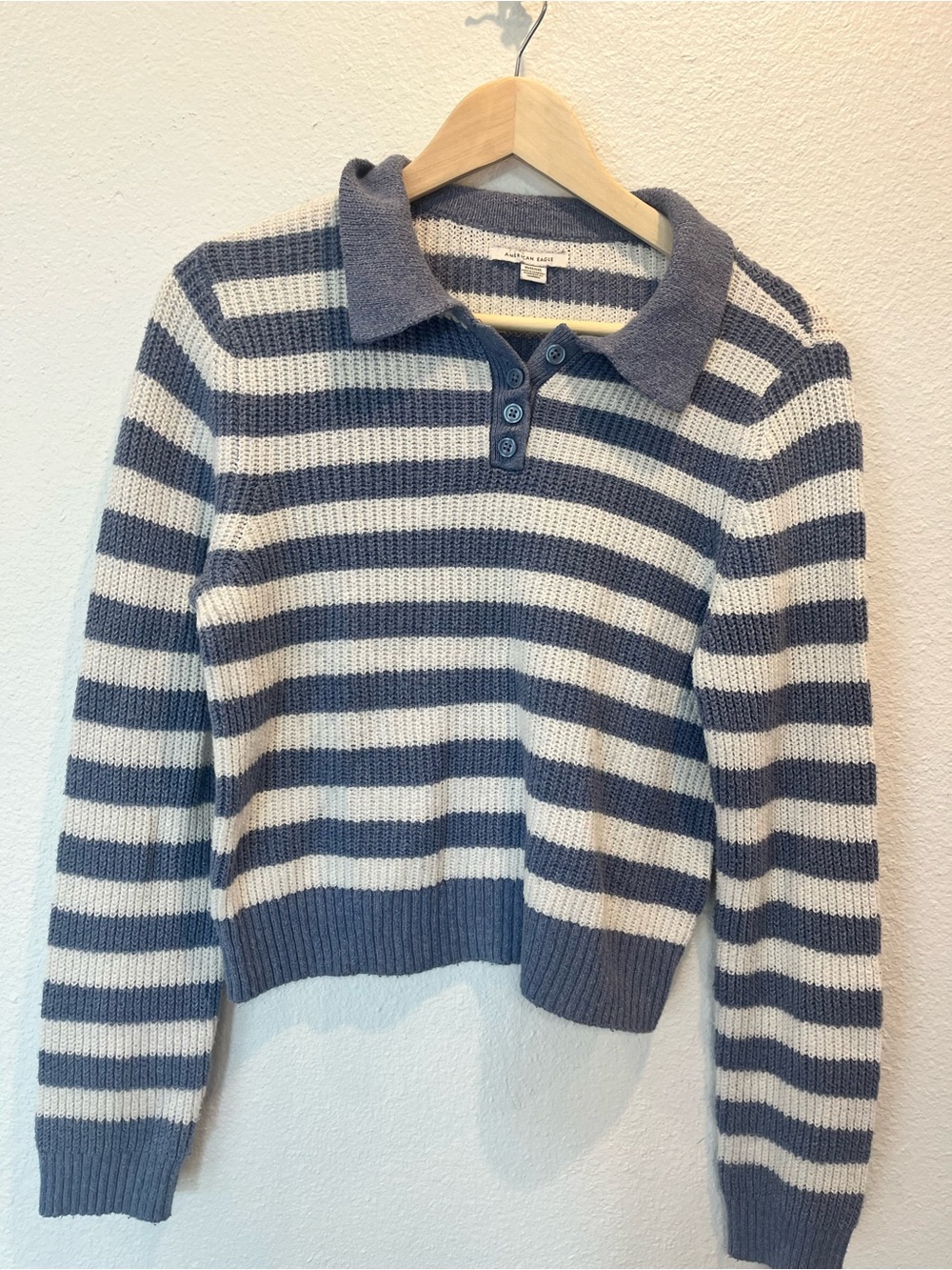 American Eagle Outfitters Striped V‑Neck Polo Sweater in Gray and Cream
